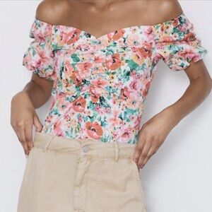 Zara Fitted Floral Off Shoulder Top Ruched Square Neck Puff Sleeve Pink Sz S